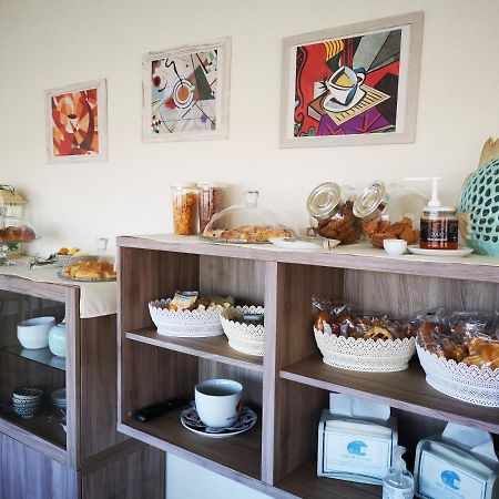 B&B Vivere 산비토로카포 외부 사진